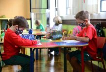 Aulas presenciais seguem protocolos indicados pelas autoridades sanitárias